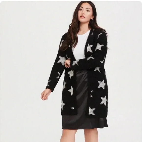 Torrid Black Star Sweater Coat Plus 00 - Picture 3 of 9